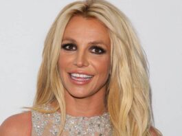 Britney Spears Topless Photos Are An Attempt To Free Herself From The Weight Of The Conservatorship
