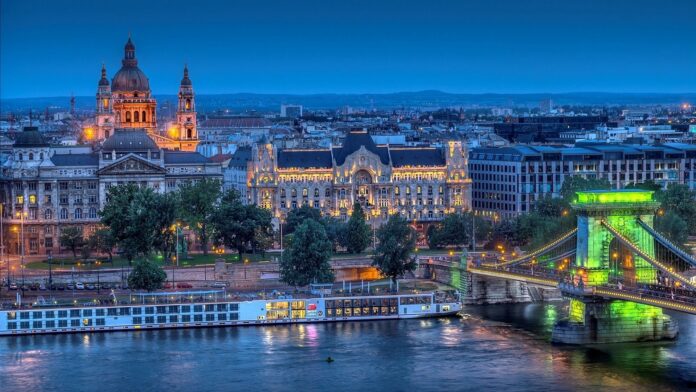 Vienna was just ranked the world's most live able city. No US cities made the top 10