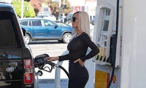 I’m Transfixed By Kim Kardashian’s Gas Station Looks
